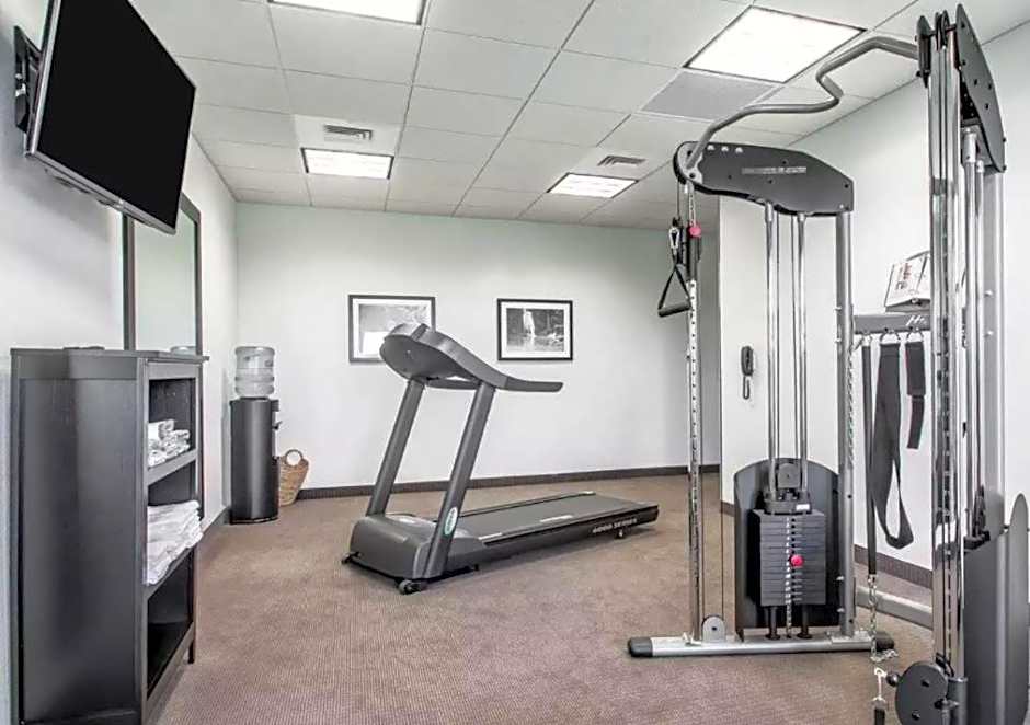 Sleep Inn & Suites Hannibal West