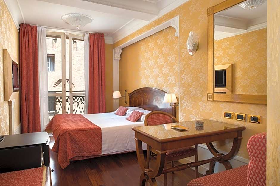 Art Hotel Orologio