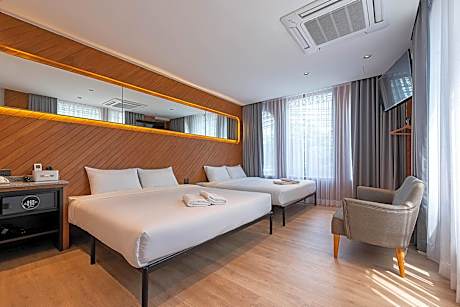 King Room with Two King Beds