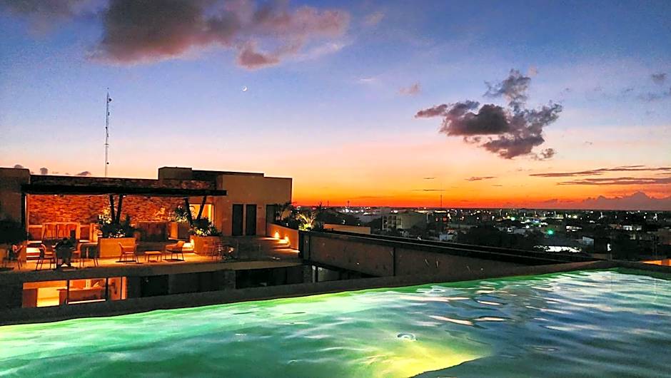 'Syrena Luxury Caribbean' Heart of Playa del Carmen - Fast Wi-fi - Sea Views