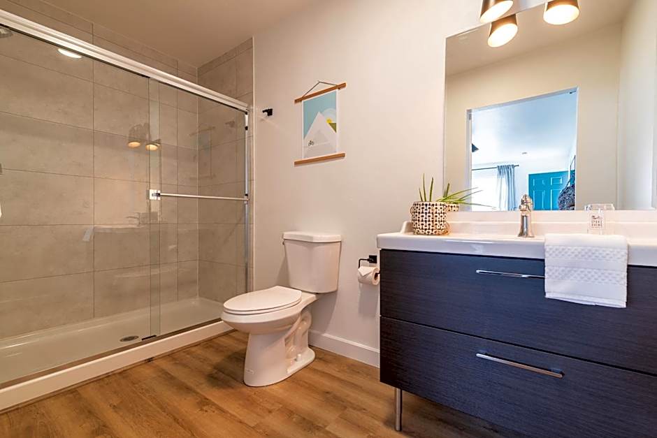 Spoke and Vine Motel