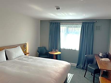 Double Room with Free Hot Breakfast