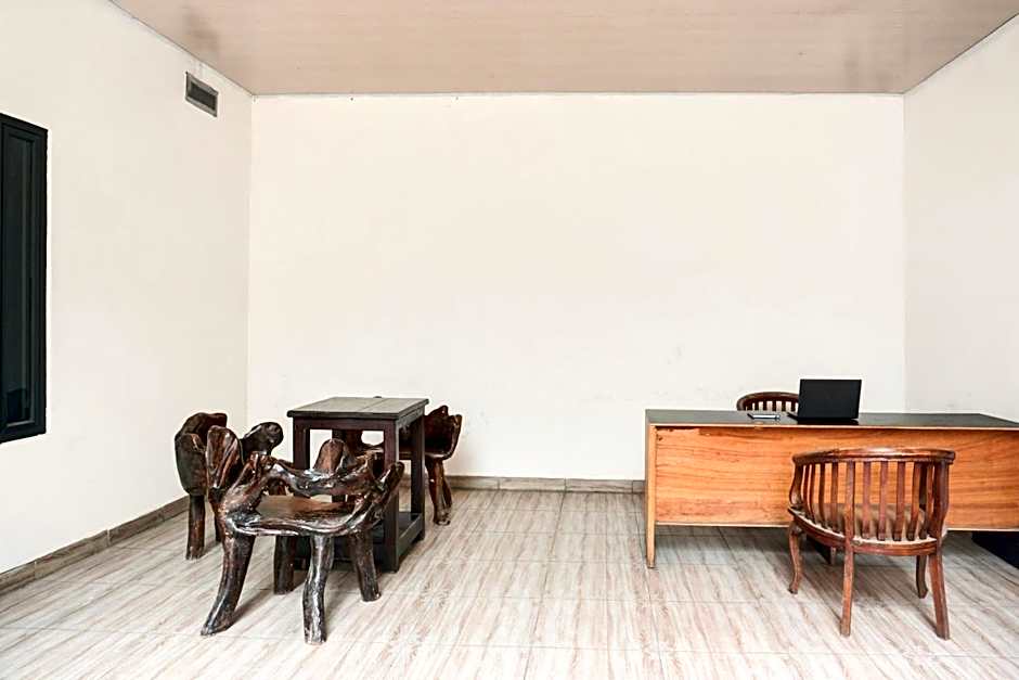 Hotel O Teluk Betung Near Water Park Lembah Hijau Formerly Kanajiwa Guesthouse 1