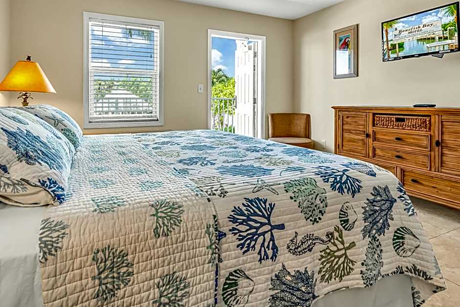 Bonefish Bay Motel