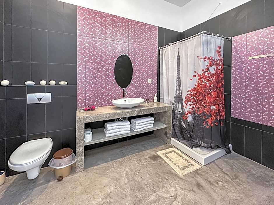 Serenity Boutique Suites