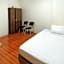 RedDoorz @ 4ks Pension House Bogo City Cebu