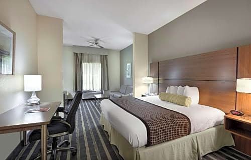 Sky Point Hotel & Suites - Atlanta Airport