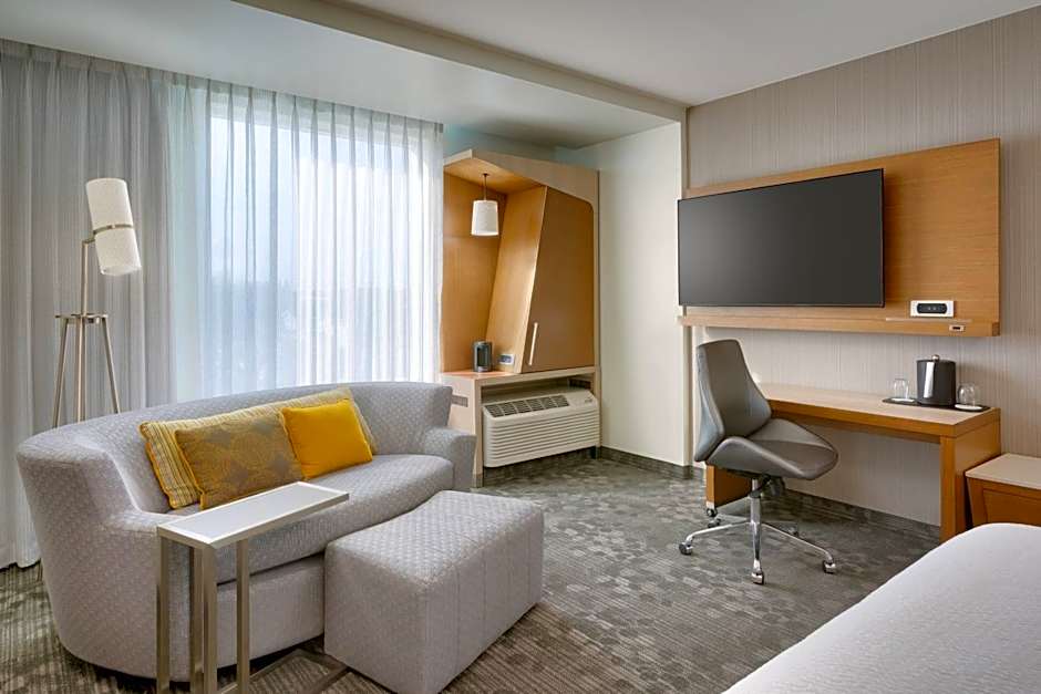 Courtyard by Marriott Los Angeles LAX/Hawthorne