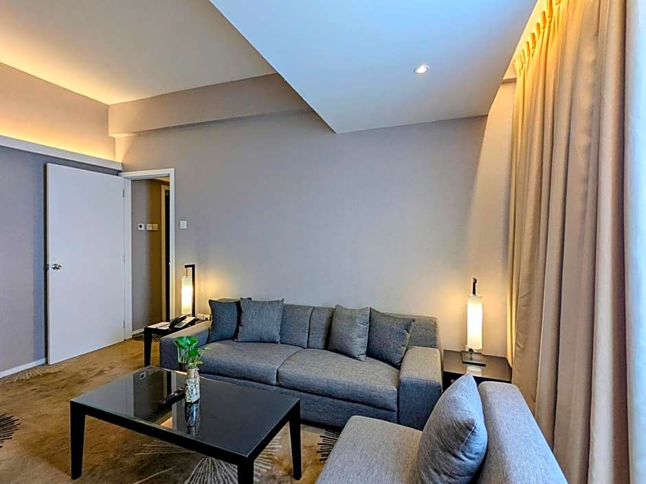 Grand Zuri Jababeka Hotel