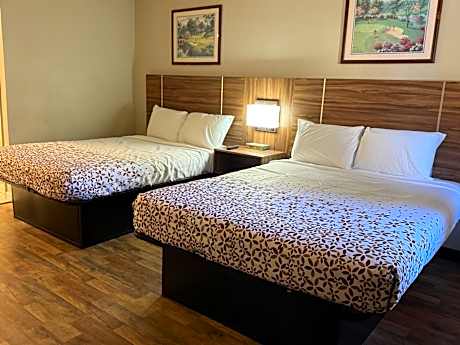 Queen Room with Two Queen Beds - Non-Smoking