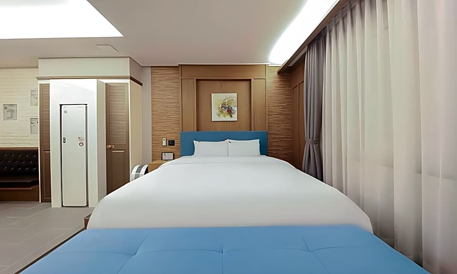 Gwangju Gwangsangu Hanam Hound Hotel