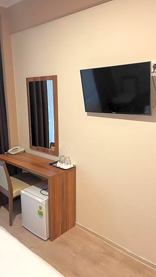 Star Hotel