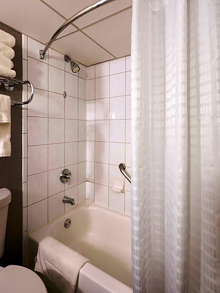 Radisson Hotel Hauppauge-Long Island