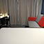 Holiday Inn Express Harlow By IHG