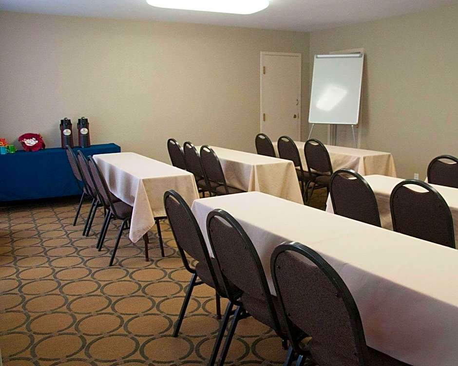 Quality Inn Phoenix Airport