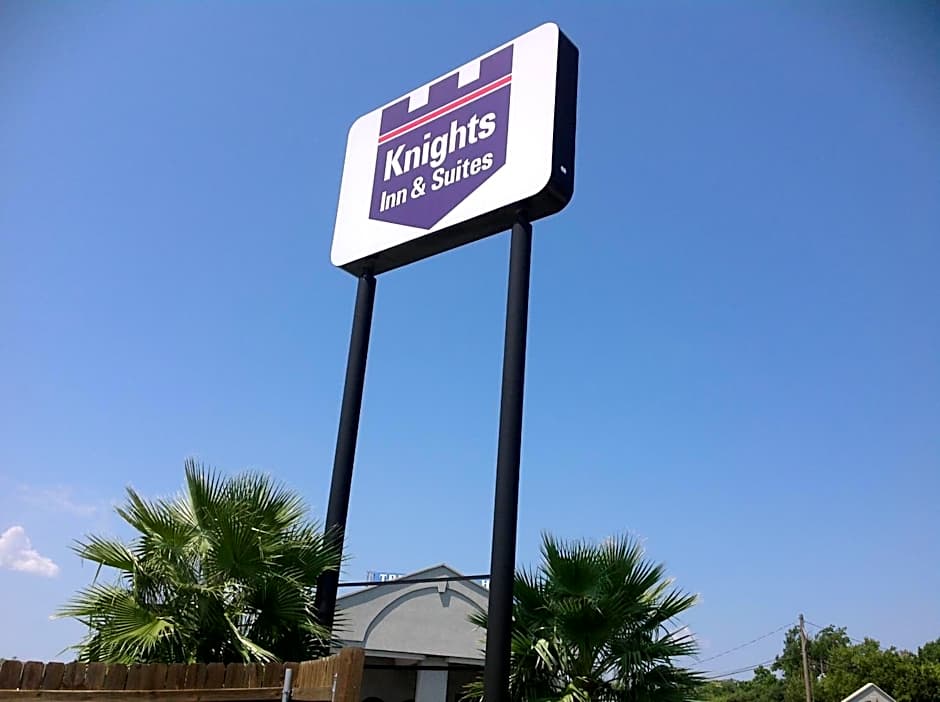 Knights Inn - Franklin Ave Waco
