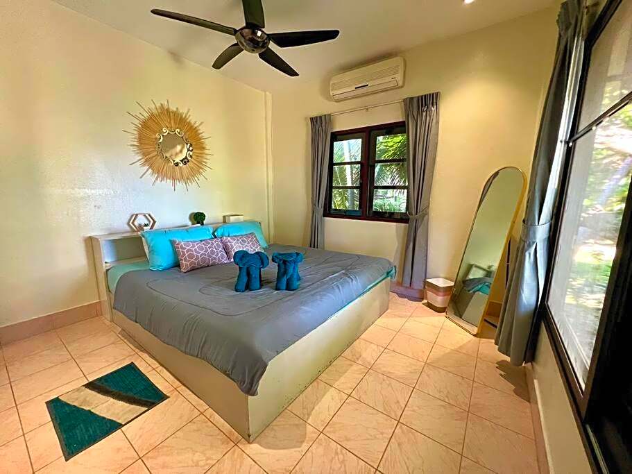 Bohemian Beach House Near Lamai