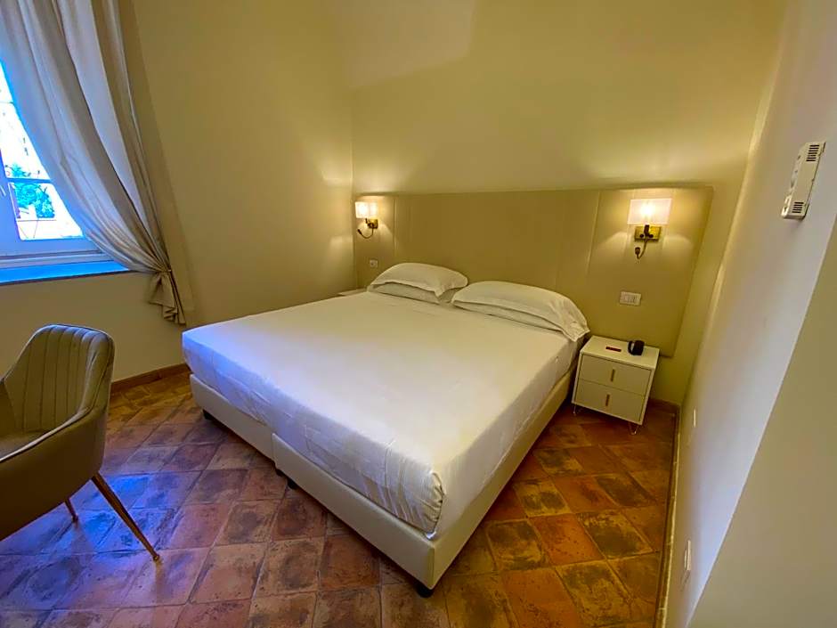 Basilica Hotel