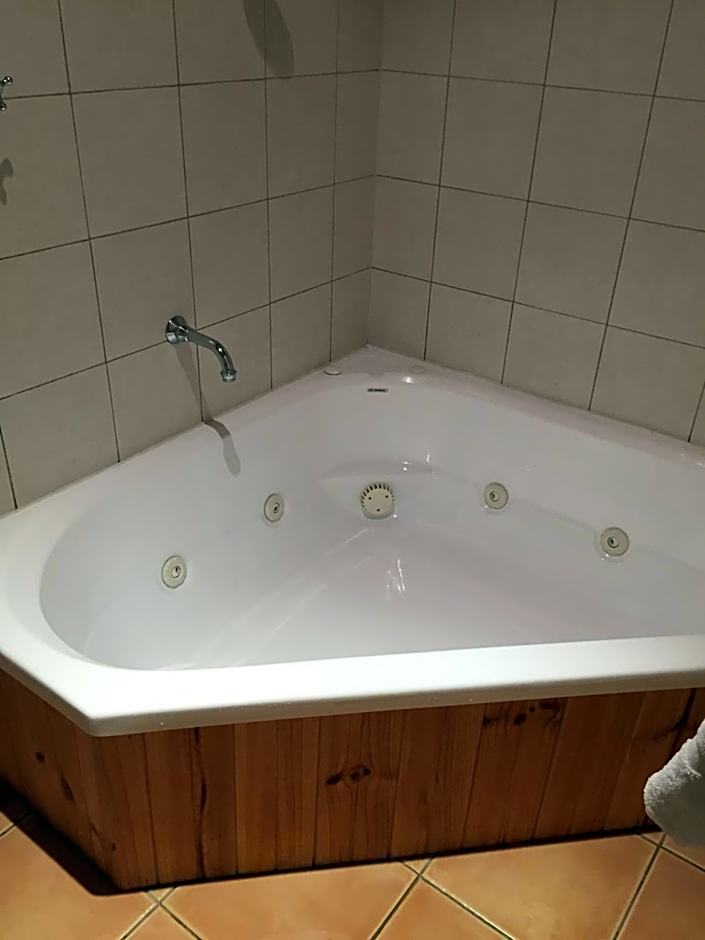 Coonawarra Place Motor Inn