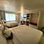 Cozy hotel with Super location near Disney