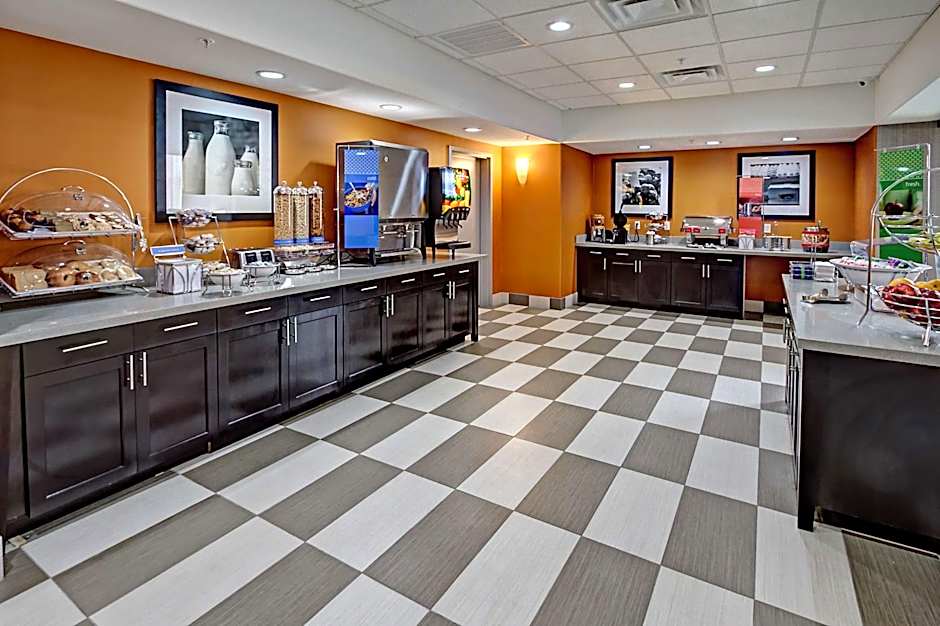 Hampton Inn By Hilton And Suites Ada