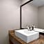 Days Inn by Wyndham St. Petersburg Central