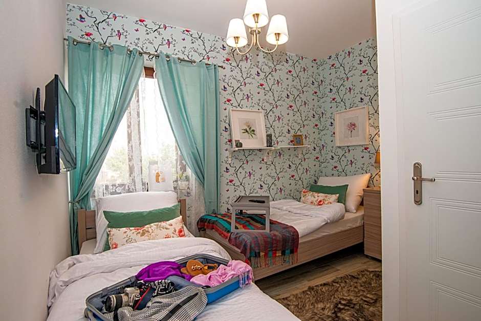 Pokoje w Starej Karczmie - by Upstairs