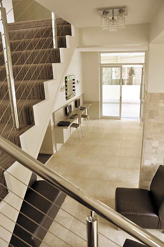 City Oasis Inn Townsville, SureStay Collection by BW