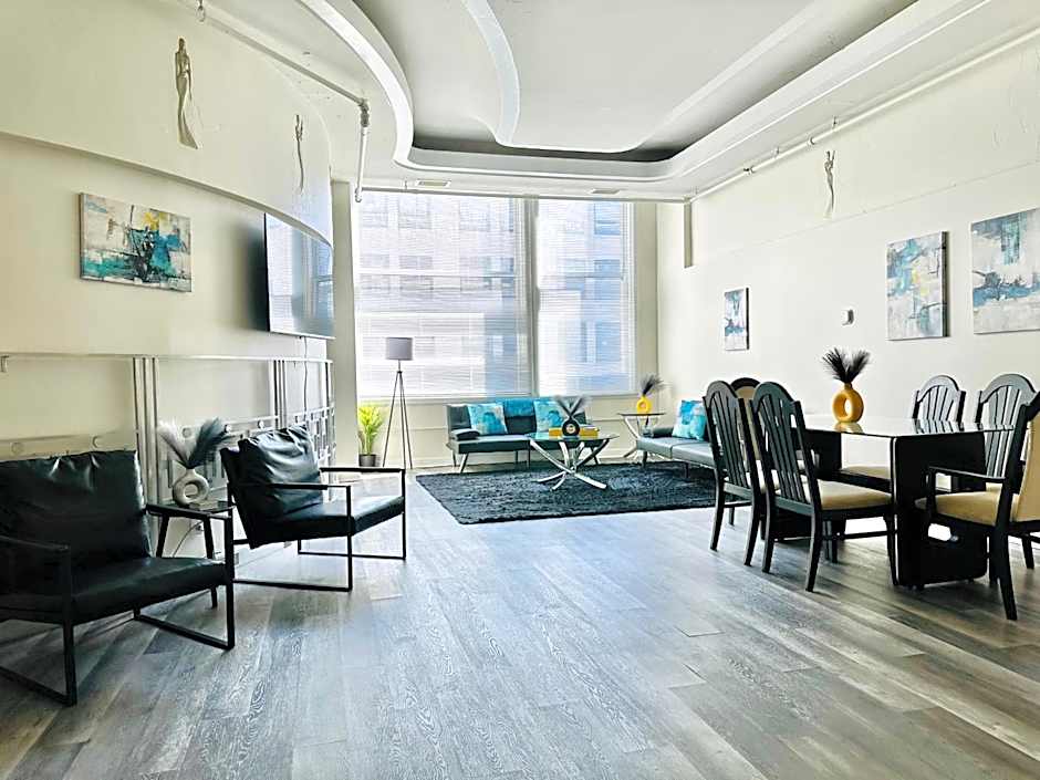 Executive Vacation Suite for 4