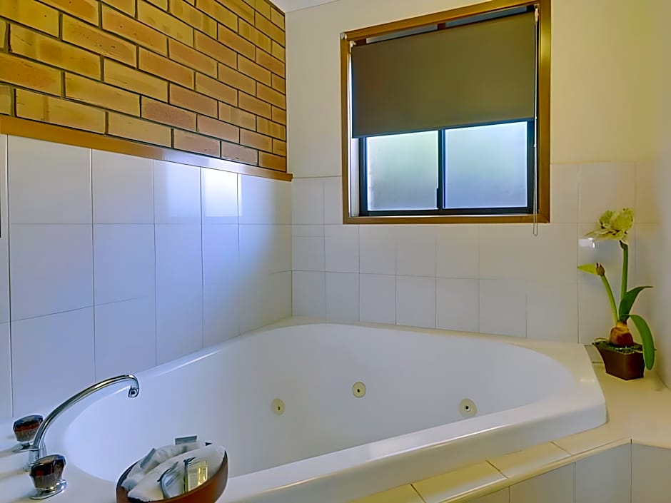 Always Welcome Motel