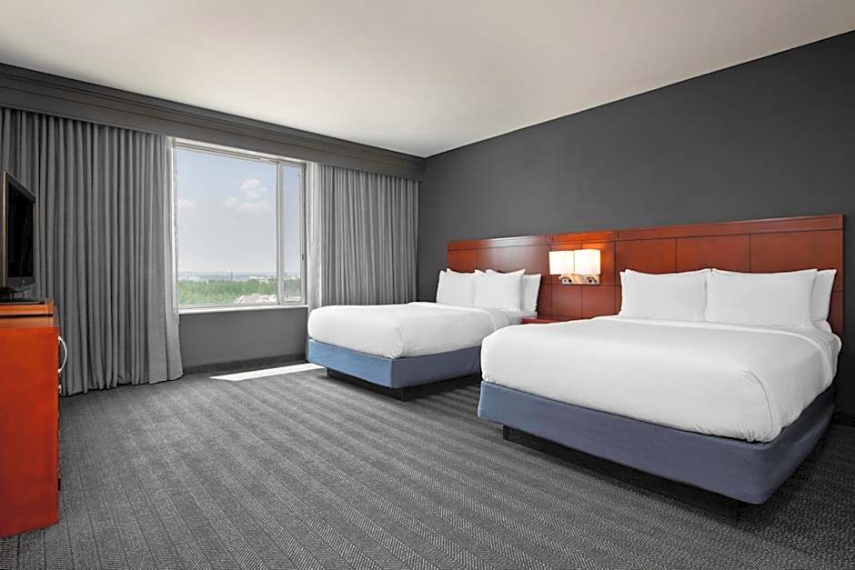 Courtyard by Marriott Kansas City At Briarcliff
