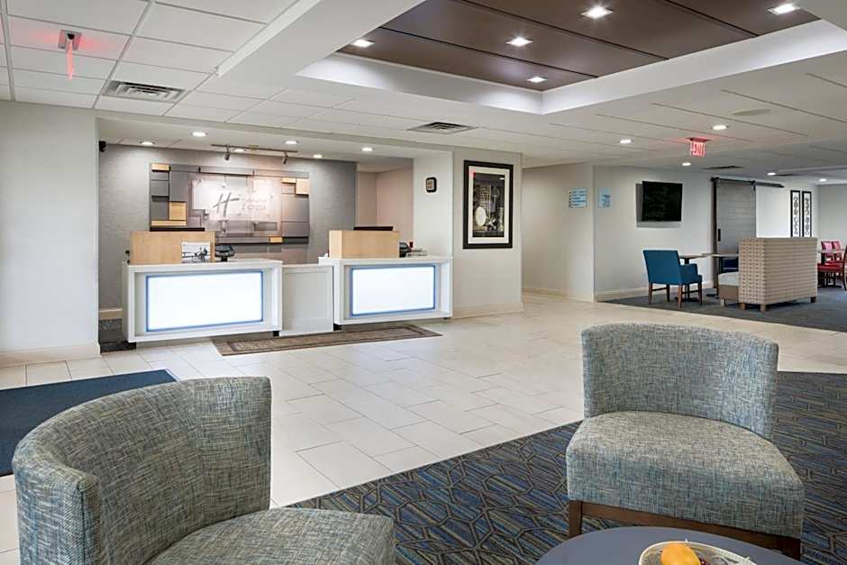 Holiday Inn Express Louisville Northeast By IHG