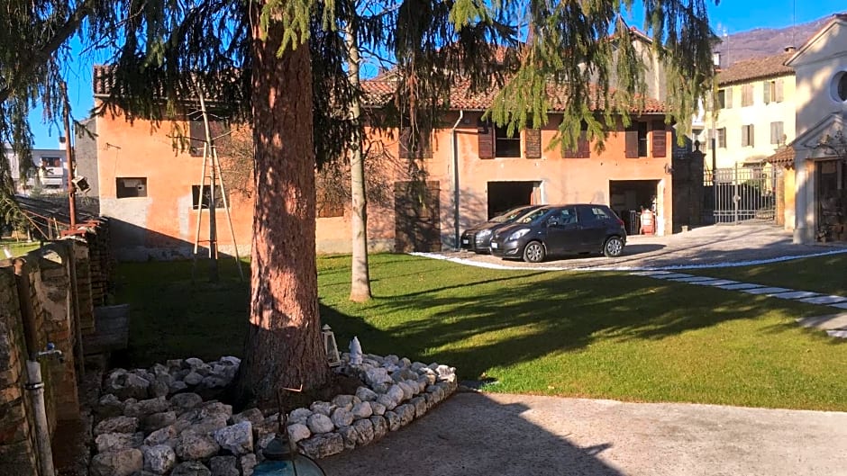 B&B Ernestine Family Home