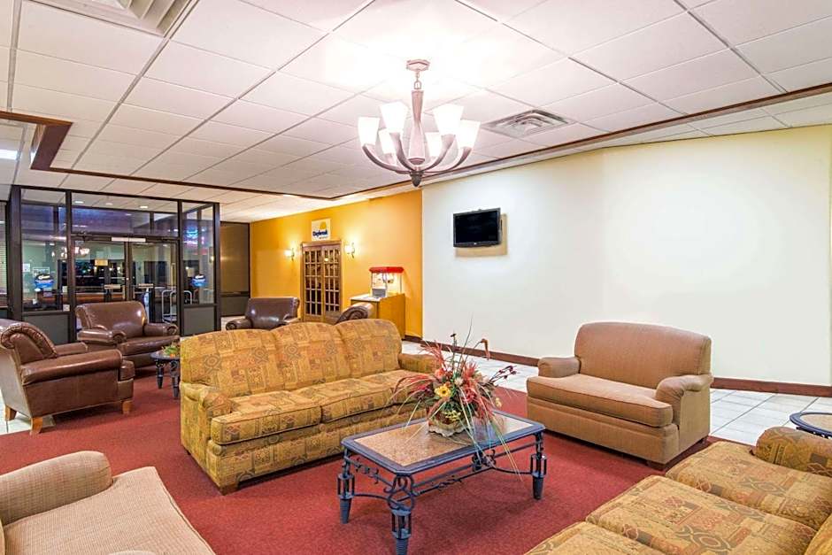 Days Inn by Wyndham Altus