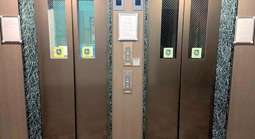 Toyoko Inn Shin-Osaka Chuo-Guchi Honkan