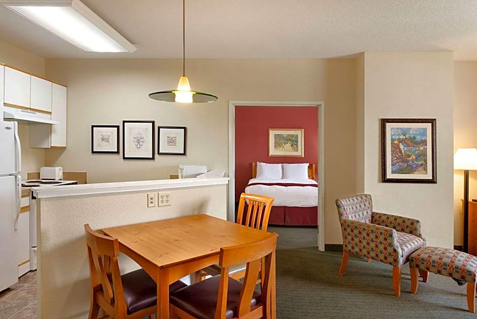 Baymont by Wyndham Wichita East