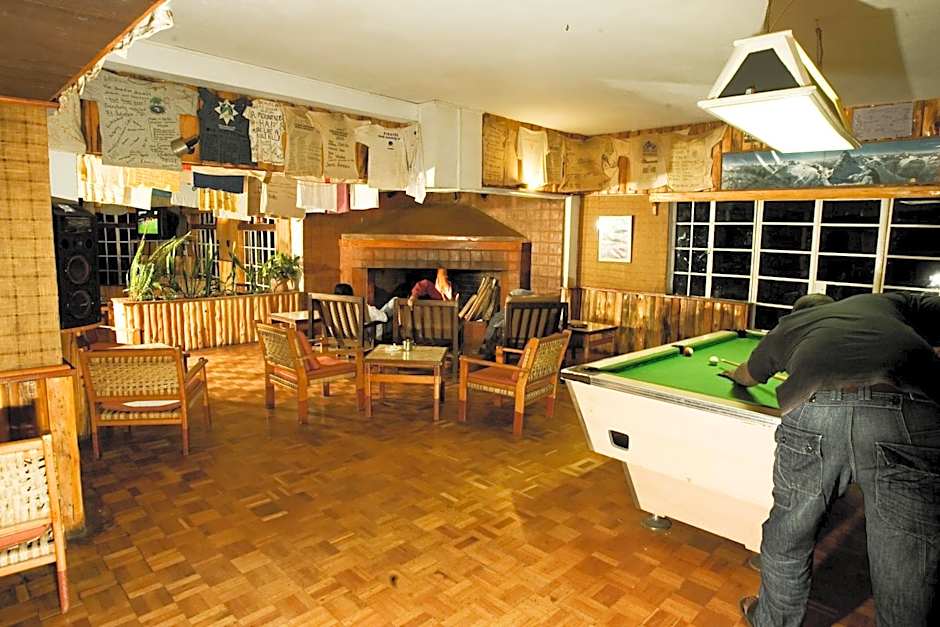 Naro Moru River Lodge