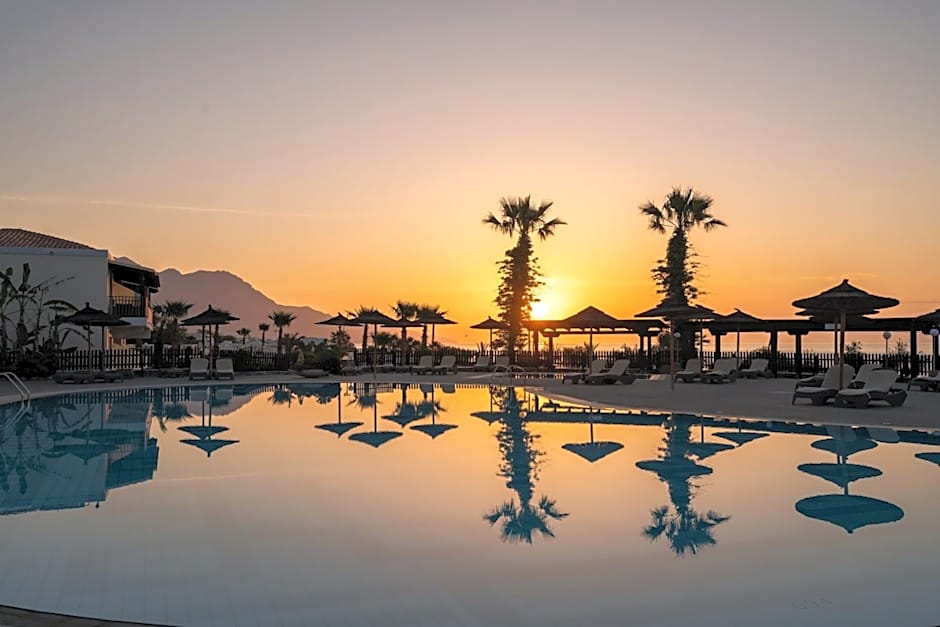 Grand Blue Beach Hotel