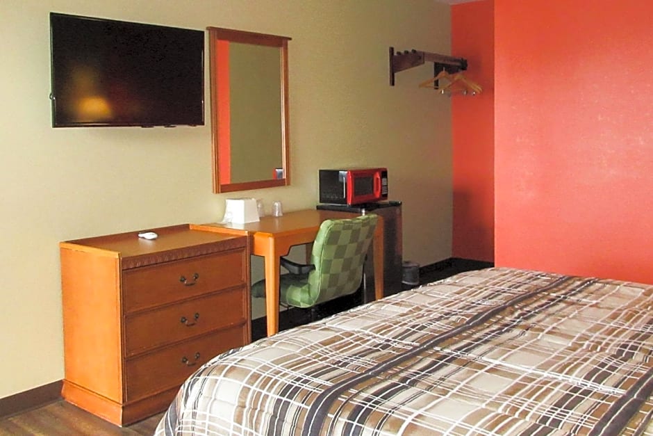 Rodeway Inn Murfreesboro Downtown