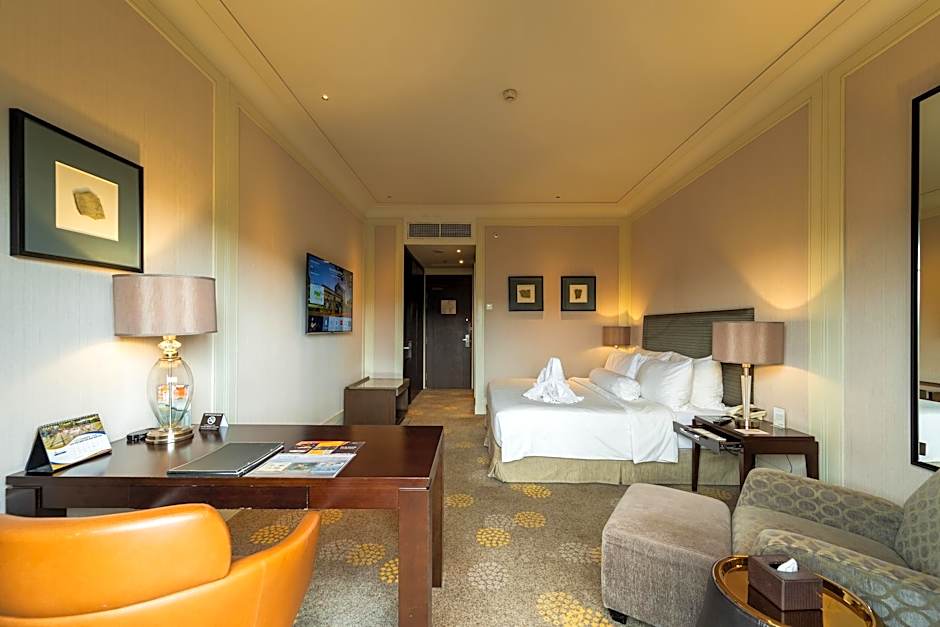 I Hotel Batam