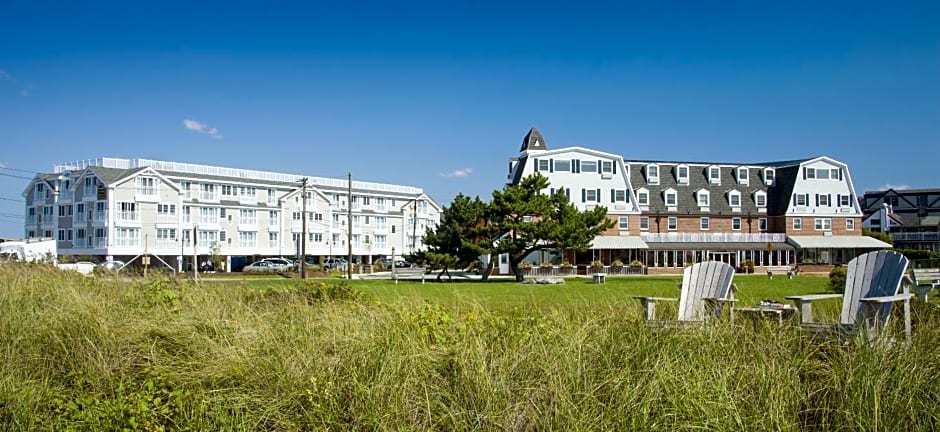 Newport Beach Hotel & Suites
