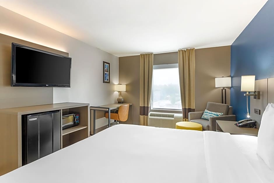 Comfort Inn & Suites Houston FM1960 - Champions