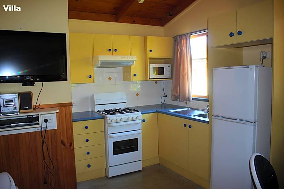 Lani's Holiday Island