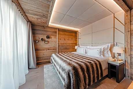 Four Bedroom Grand Chalet