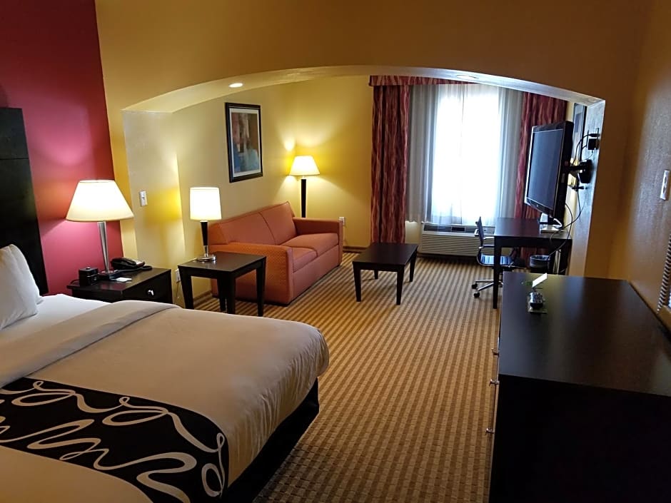 La Quinta Inn & Suites by Wyndham Union City