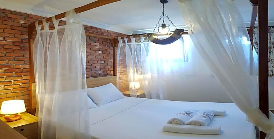 Adayel Bagevi & Butik Otel