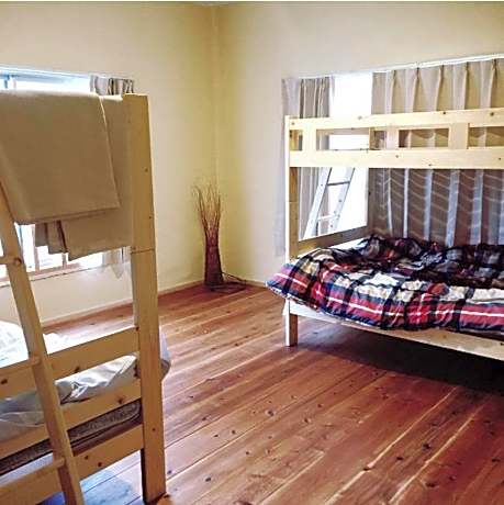 Organic Guesthouse & Cafe OHANA