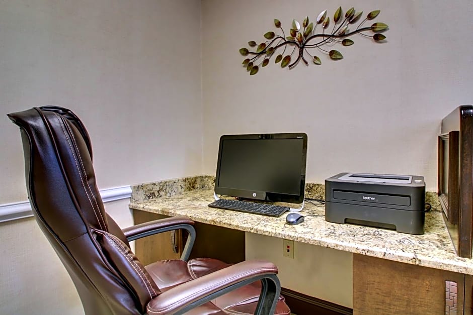 Holiday Inn Express Hotel & Suites Live Oak By IHG