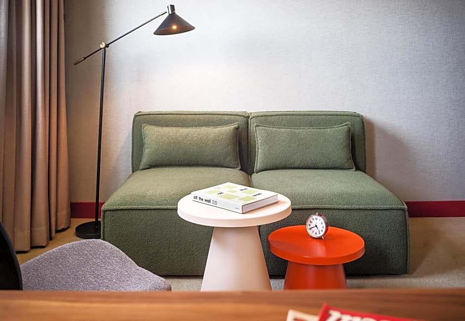 Me And All Hotel Berlin East Side