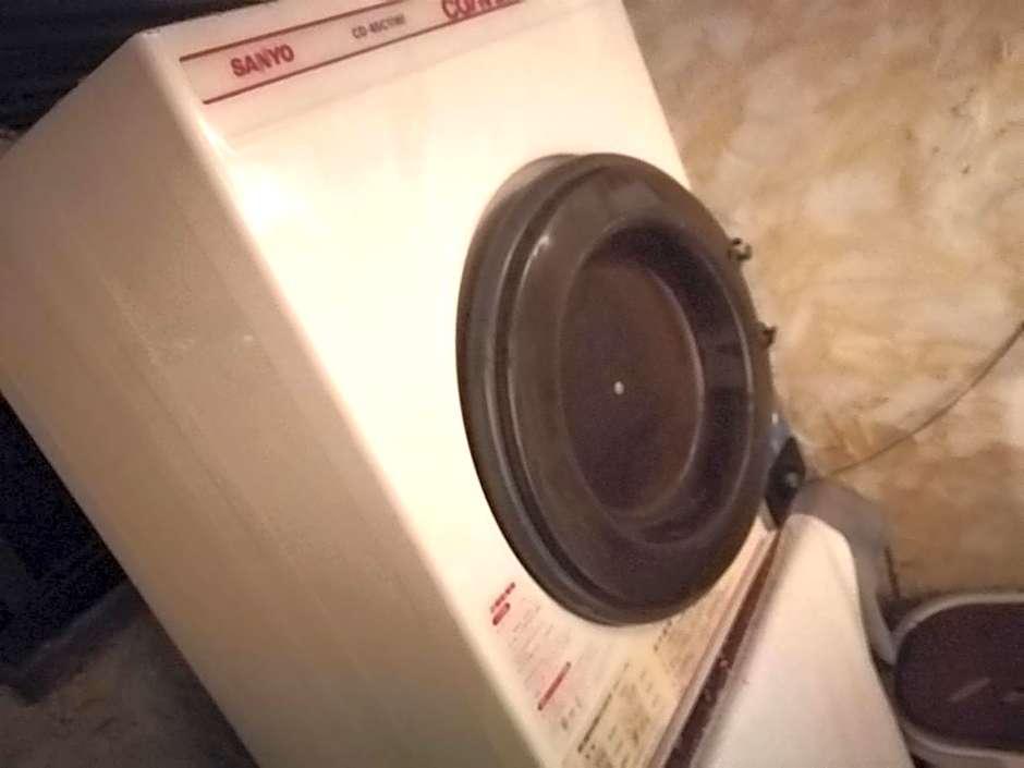 Taketomijima Guesthouse and je Taime